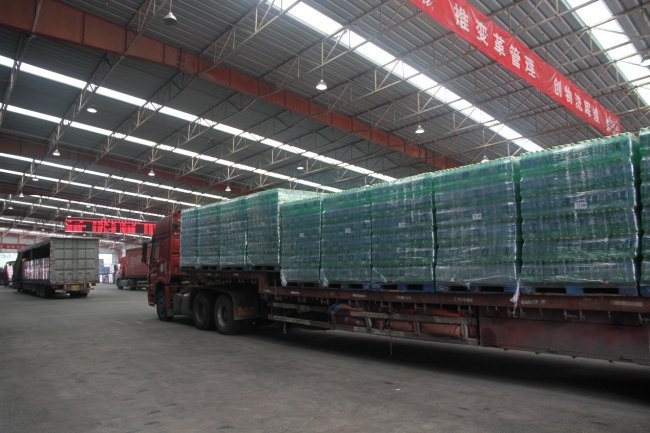 等待出厂的饮料 等待出厂的饮料