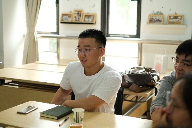 4、刘永超同学发言 4、刘永超同学发言