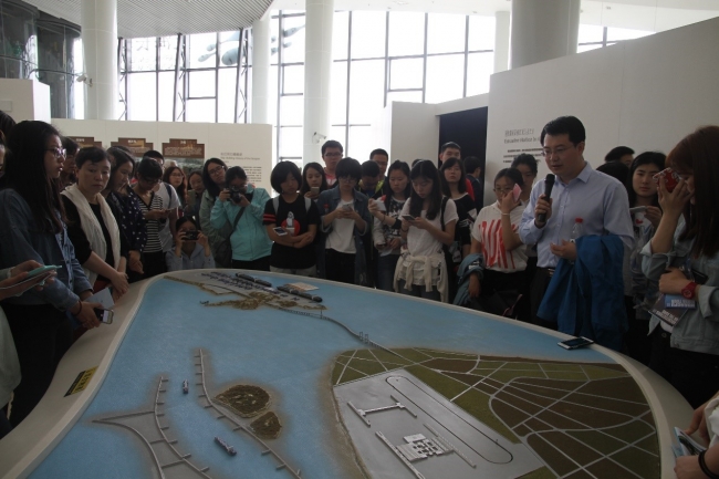 张勇老师讲解长江口航道治理、浦东机场选址、洋山深水港建设等 张勇老师讲解长江口航道治理、浦东机场选址、洋山深水港建设等