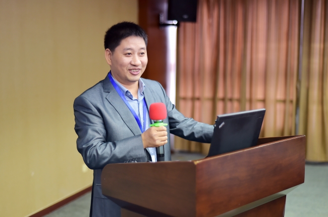 我校yl6809永利官网周旭辉教授主持“土壤关键过程的实验观测与模型整合”专题讨论