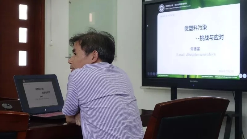 何德富老师 何德富老师