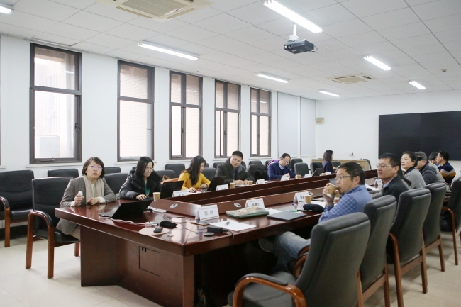 AV8A2820_副本_副本