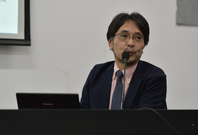 石山俊研究员作报告 石山俊研究员作报告