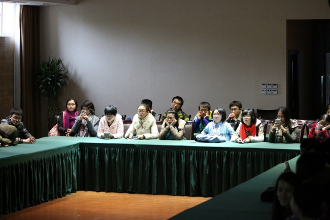 观看宣传视频 观看宣传视频