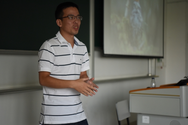 张健老师 张健老师